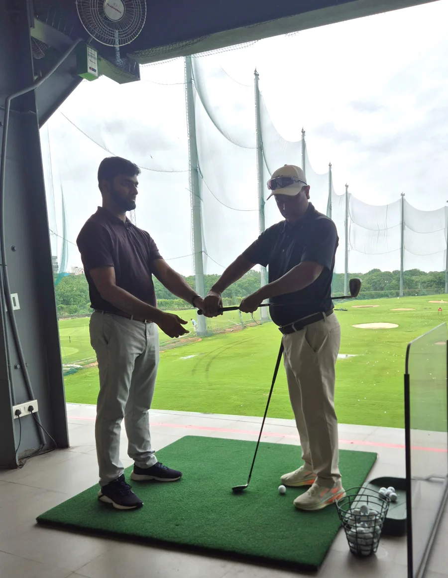 Beginners golf coaching with Amit Khaitan